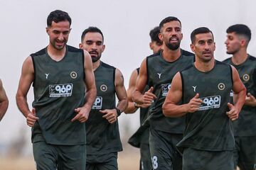 سپاهانی‌ها برای لیگ جدید سفره پهن کردند +عکس