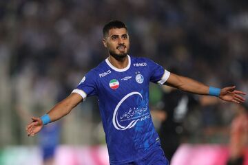 مخالفت بختیاری‌زاده با فروش ستاره استقلال