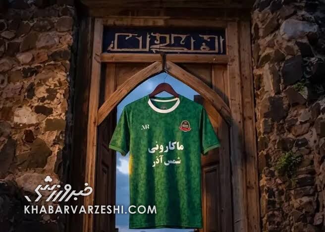 رونمایی شمسآذر از پیراهنهای جدید برای فصل جدید