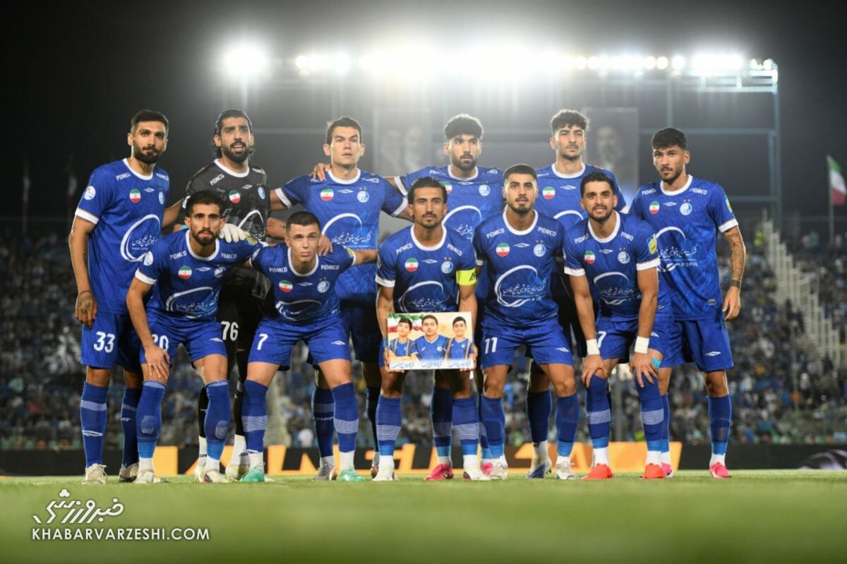 مجوز پرواز استقلال صادر نشد!