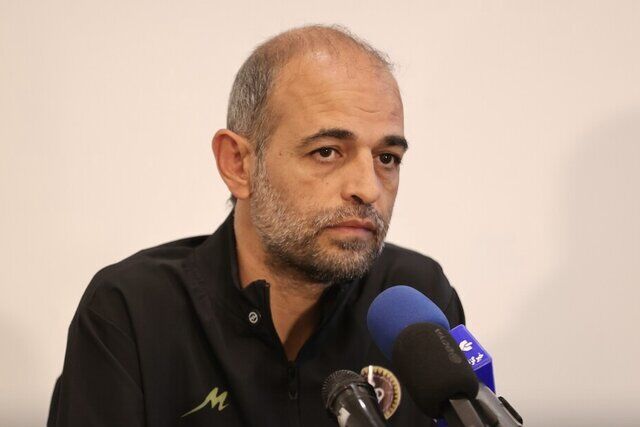 اعتراف نویدکیا بعد از شکست برابر تراکتور/ واکنش سرمربی سپاهان به اشتباه مرگبار حسینی