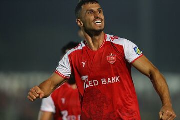 علیپور قراردادش را با پرسپولیس تمدید کرد؟