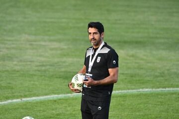 هشدار مهدوی به باشگاه‌ها؛ برای قهرمانی آسیا همه بازیکنان را می‌خواهیم