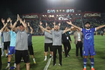 چرا استقلال برد؟ چرا سپاهان باخت؟ چون سهراب و محرم همان همیشگی را سفارش داده بودند!