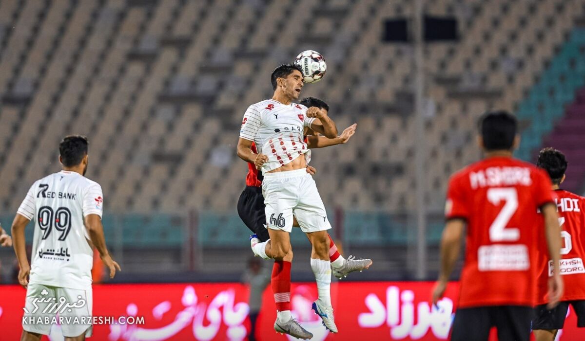 تراکتور با گل دقیقه ۹۰ پرسپولیس را شکست داد