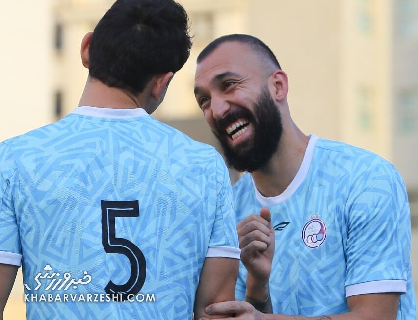 روزبه چشمی و رستم