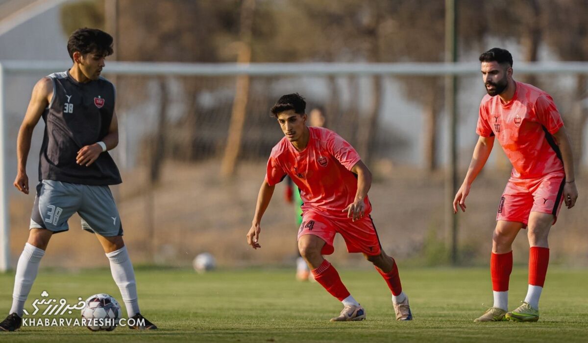 وقتی ضعف جوان اول پرسپولیس، پشت سوتی خرید تازه مخفی ماند/ سرنوشت گلزن دربی در انتظار محمودی؟
