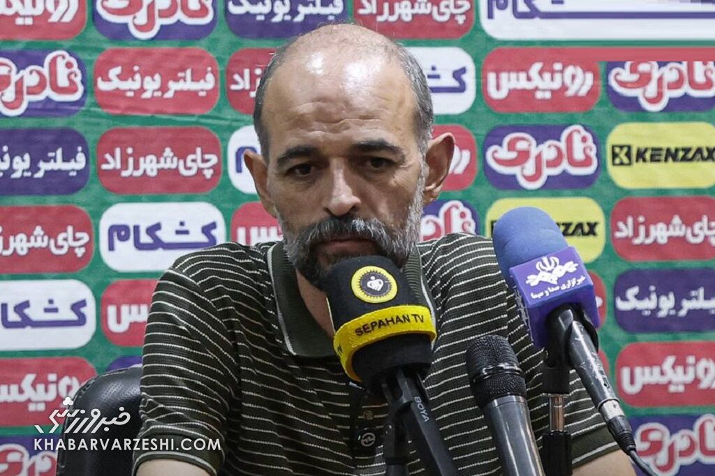 انتقاد نویدکیا از خودیها: یک جای کارشان میلنگد/ وقتی چوب را برداری گربه خرابکار خودش میدود!