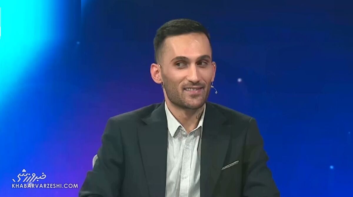 پخش وویس مهدی طارمی برای پیام صادقیان در برنامه فوتبال برتر