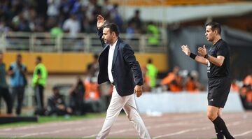 خلیلی: پرسپولیس قسر در رفت؟ شاید بازی دیگری را دیدی!/ صد درصد پنالتی بود و از آسانی شکایت می‌کنیم