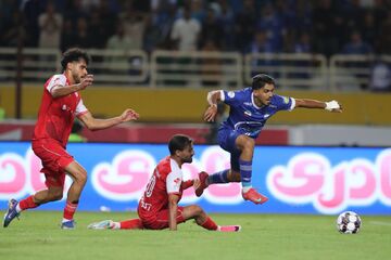 پرسپولیس شانس آورد مهاجم استقلال زرنگ نبود!