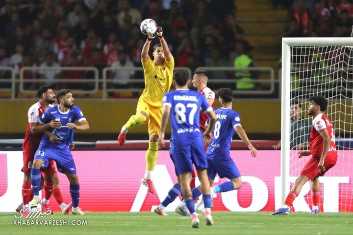 پیام نیازمند؛ استقلال - پرسپولیس