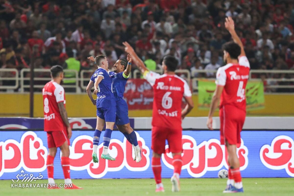 ۳ بر صفر به سود پرسپولیس؟/ اقدام فوری سرخ‌ها بعد از دربی علیه استقلال