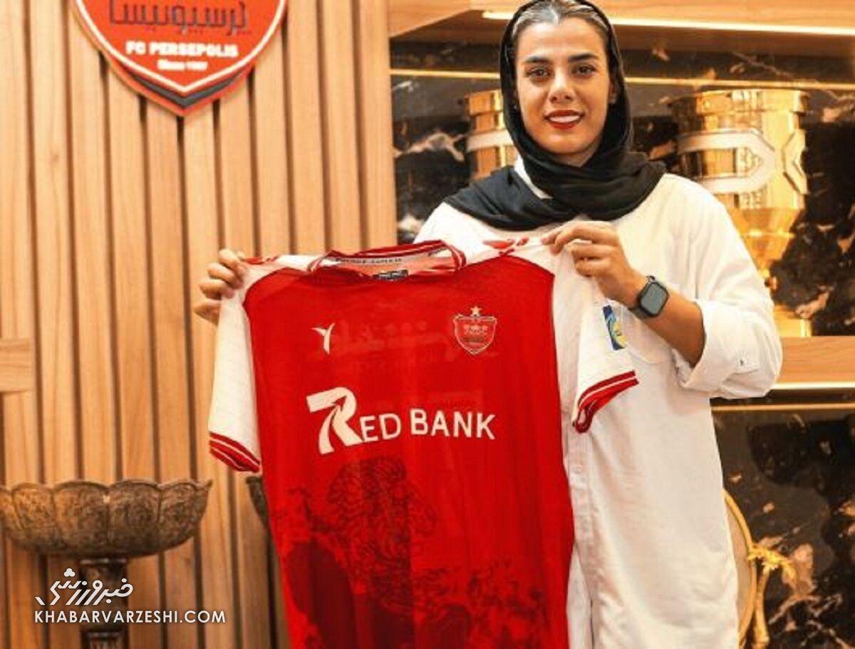 پرسپولیس با گلرش تمدید کرد +عکس