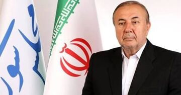 وسط مشکلات سیاسی و اقتصادی مملکت؛ نماینده مجلس منتقد داوری شد!