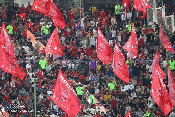 هواداران پرسپولیس؛ پرسپولیس - ذوب‌آهن