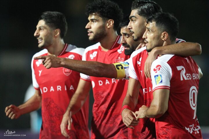 شادی گل پویا شهرآبادی؛ پرسپولیس - ذوب‌آهن