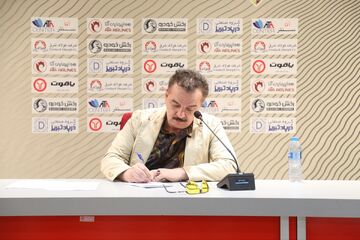 زنوزی و همان حرف‌های همیشگی؛ کسی حق دارد بگوید بالای چشمتان ابرو است؟