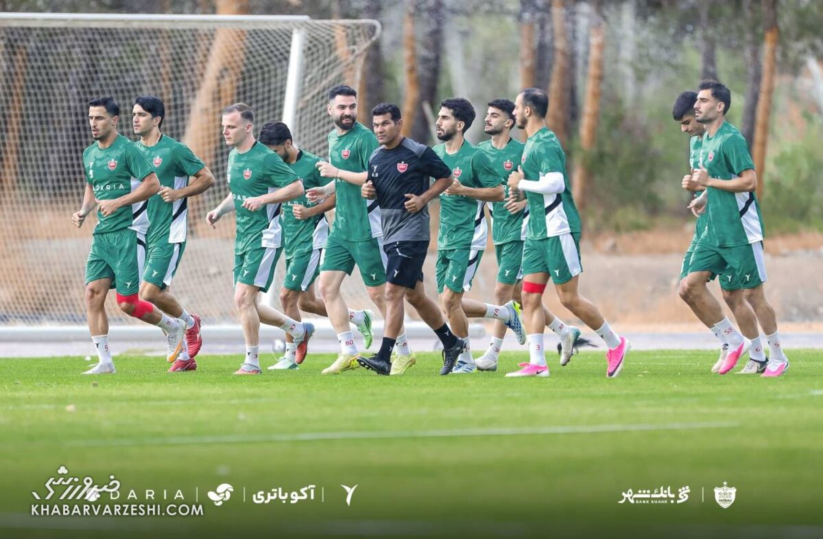 بازگشت آقای گل و جنگنده پرسپولیس +عکس