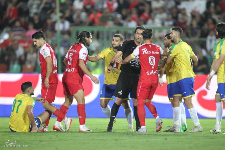 درگیری طالب ریکانی و پویا پورعلی؛ پرسپولیس - صنعت نفت