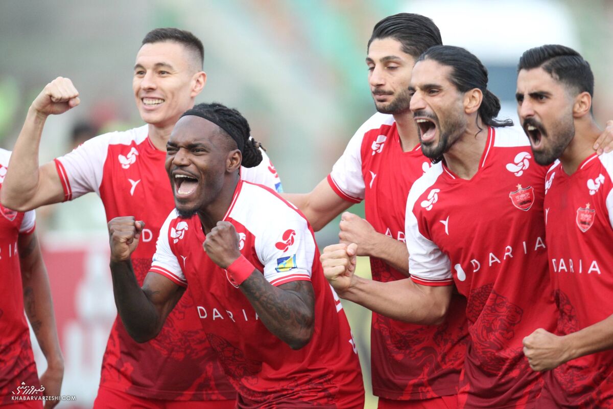 پرسپولیس ۳ - صنعت نفت ۱/ وحشت صدرنشین با مثلث ترسناک بیفوما، علیپور و اورونوف