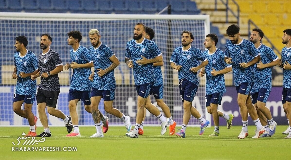 تمرین استقلال در دوحه