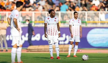 بیفوما به شایعه دوپینگ خندید؛ تزریق معنادار ستاره پرسپولیس جلوی دوربین +عکس