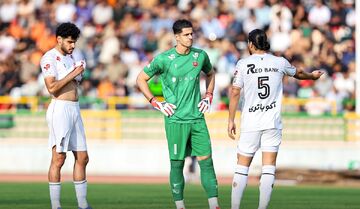 پرسپولیس به اشتباهات فردی می‌بازد نه تیمی/ نیازمند مقصر نبود ولی یک ایراد مهم دارد