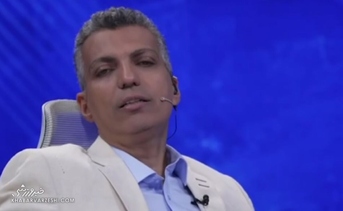 ویدیو| واکنش تند فردوسیپور به صحبتهای قلعهنویی: پولی که برای ۱۰۰ نفر گرفتیم، کمتر از پاداش شما بود/ سرتاپای من را بالا پایین کردند و چیزی نیافتند/ دیر رسیدید ویدیو| واکنش تند فردوسیپور به صحبتهای قلعهنویی: پولی که برای ۱۰۰ نفر گرفتیم، کمتر از پاداش شما بود/ سرتاپای من را بالا پایین کردند و چیزی نیافتند/ دیر رسیدید