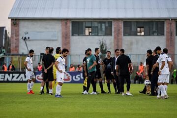 تازه‌ترین خبر از پرونده جنجالی ملوان و تراکتور؛ احتمال کسر امتیاز و شکست ۳ بر صفر