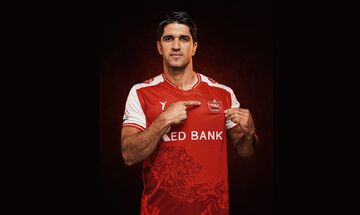 پورعلی: در پرسپولیس به اندازه کل فوتبالم دیده شدم؛ گل بزنم به میناوند تقدیم می‌کنم/ تیم تارتار یکی از بهترین تیم‌های تاریخ لیگ برتر است!
