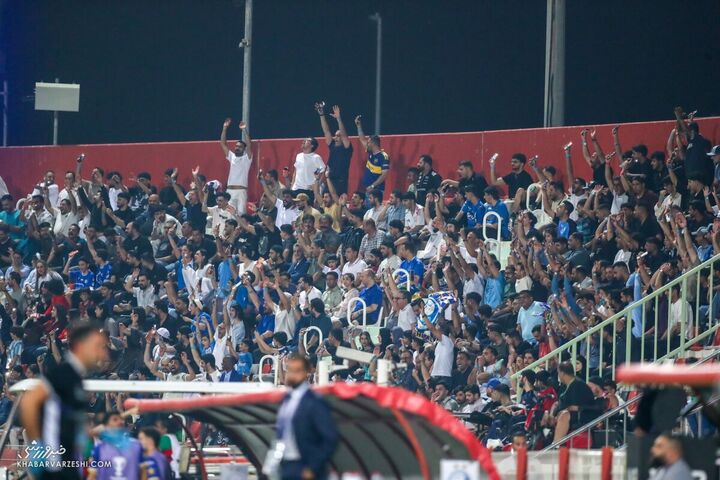 هواداران استقلال؛ شباب الاهلی - استقلال