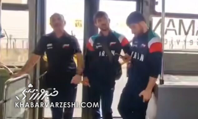 ویدیو| معطلی یک‌ساعته قهرمانان جهان در فرودگاه برای حضور آقای استاندار!