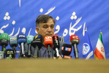 تاجرنیا در مراسم معارفه متدین: از رسانه‌ها می‌خواهم با استقلال مهربان‌تر باشند!