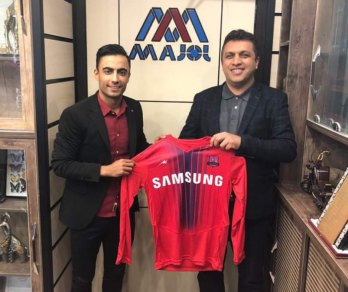 امید سینک به نساجی پیوست