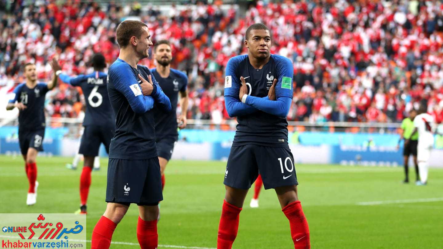 گزارش تصویری‌| پیروزی خفیف خروس‌ها با طعم صعود