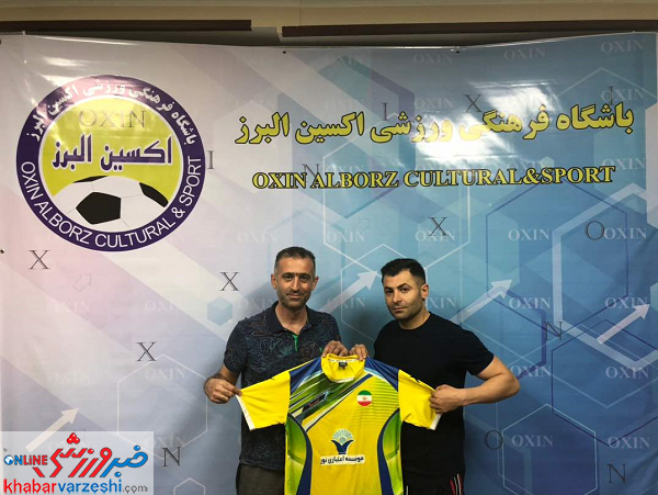 بازیکن فصل گذشته تراکتور به لیگ یک رفت