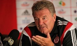 سرمربی تراکتورسازی از ولز رسید