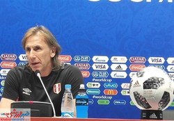 سرمربی پرو: به بازیکنانم افتخار می‌کنم