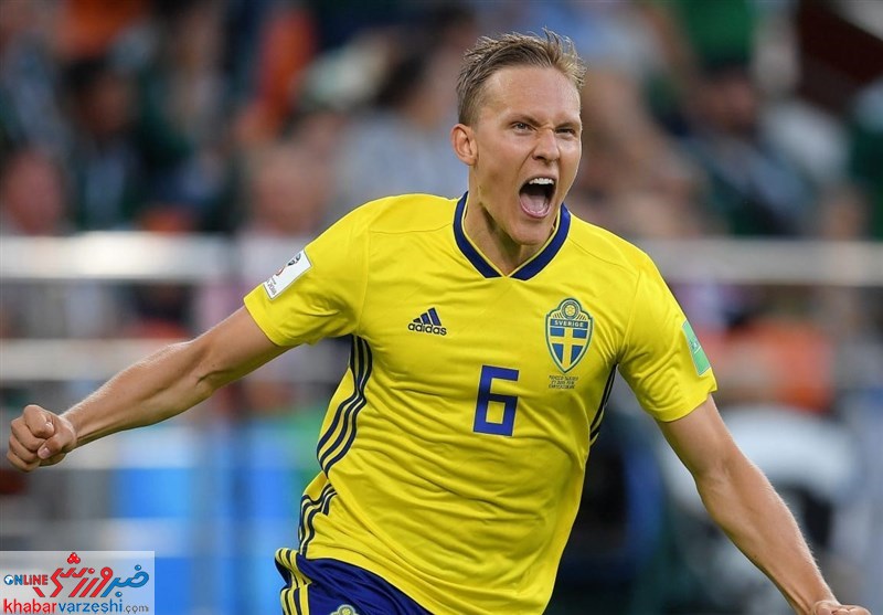 آگوستینسن برترین بازیکن دیدار مکزیک - سوئد