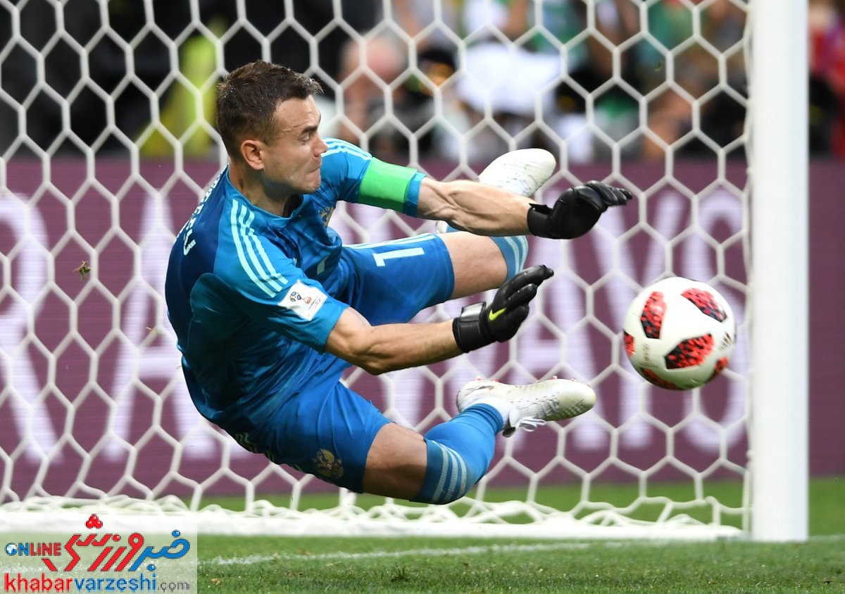 دروازه‌بان روسیه بهترین بازیکن دیدار با اسپانیا