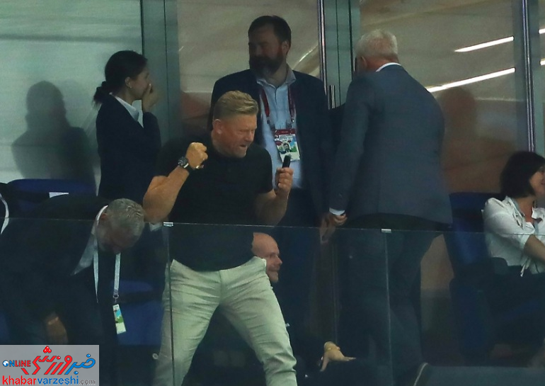 عکس| واکنش اشمایکلِ پدر به مهار پنالتی توسط پسر