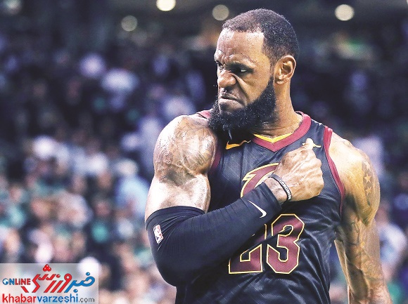 پسر فقیر «پادشاهی» می‌خواهد و بس