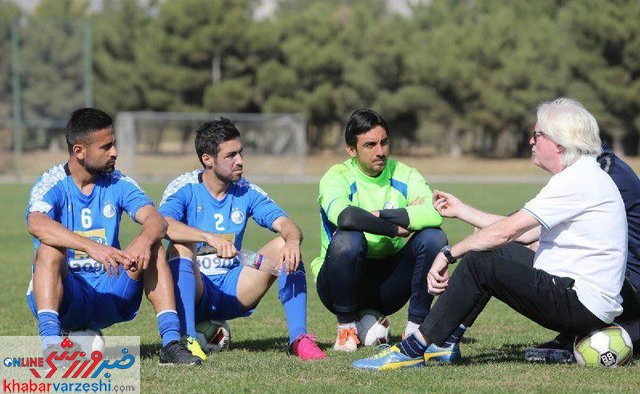 تکذیب شایعه جدایی ستاره استقلال