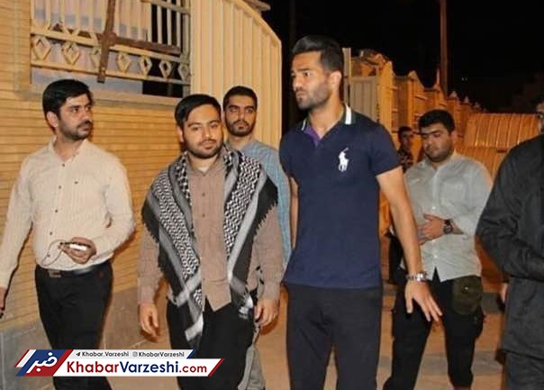 وطن فروش کسی است که به تو بگوید وطن فروش