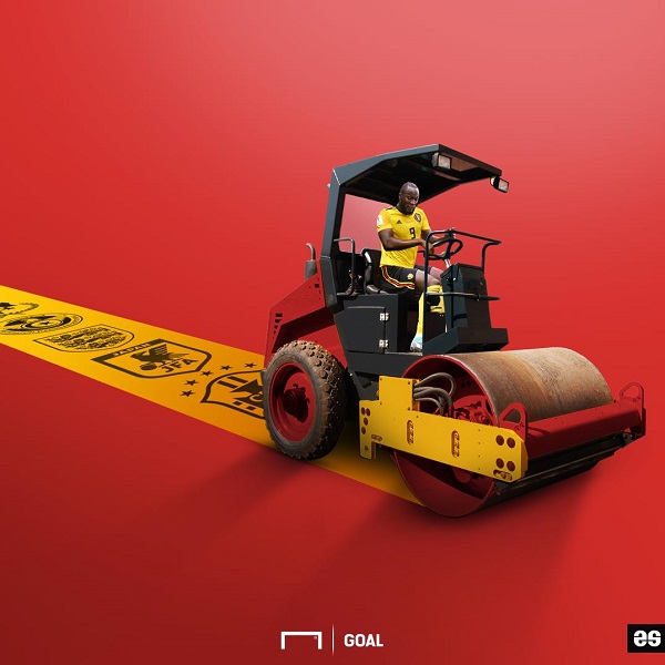 عکس| لوکاکو، از روی برزیل رد شد