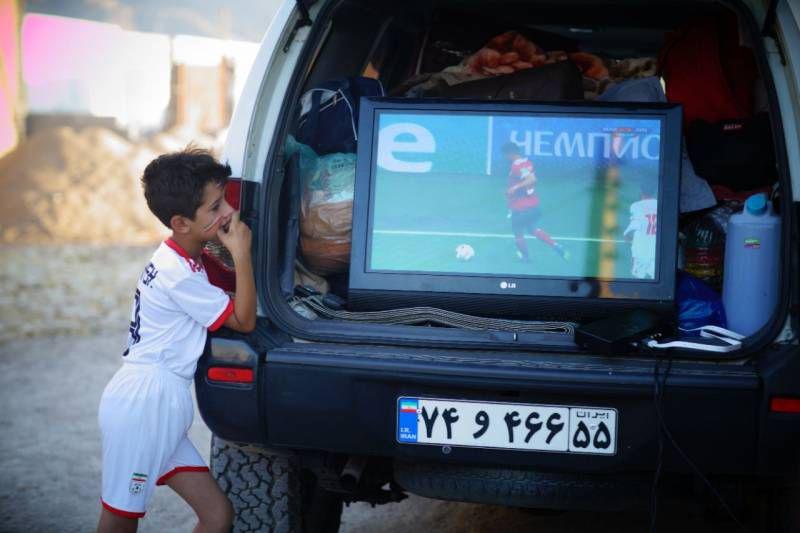 تصاویر| جام جهانی و شادی که برای کودکان کرد ایرانی آورد