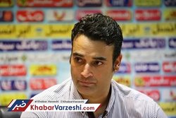 نظرمحمدی: از نزهتی ایراد نمی‌گیرم!