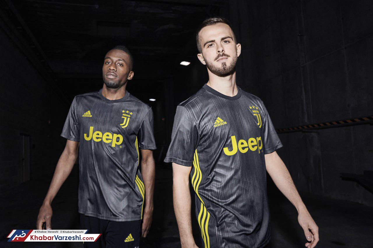 تصاویر| رونمایی پیراهن خاص یووه