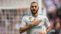 بنزما: رئیس باشگاه ناپولی یک دیوانه است